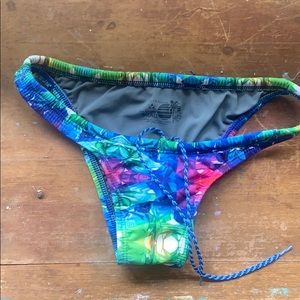 Brazil cut rainbow bottoms